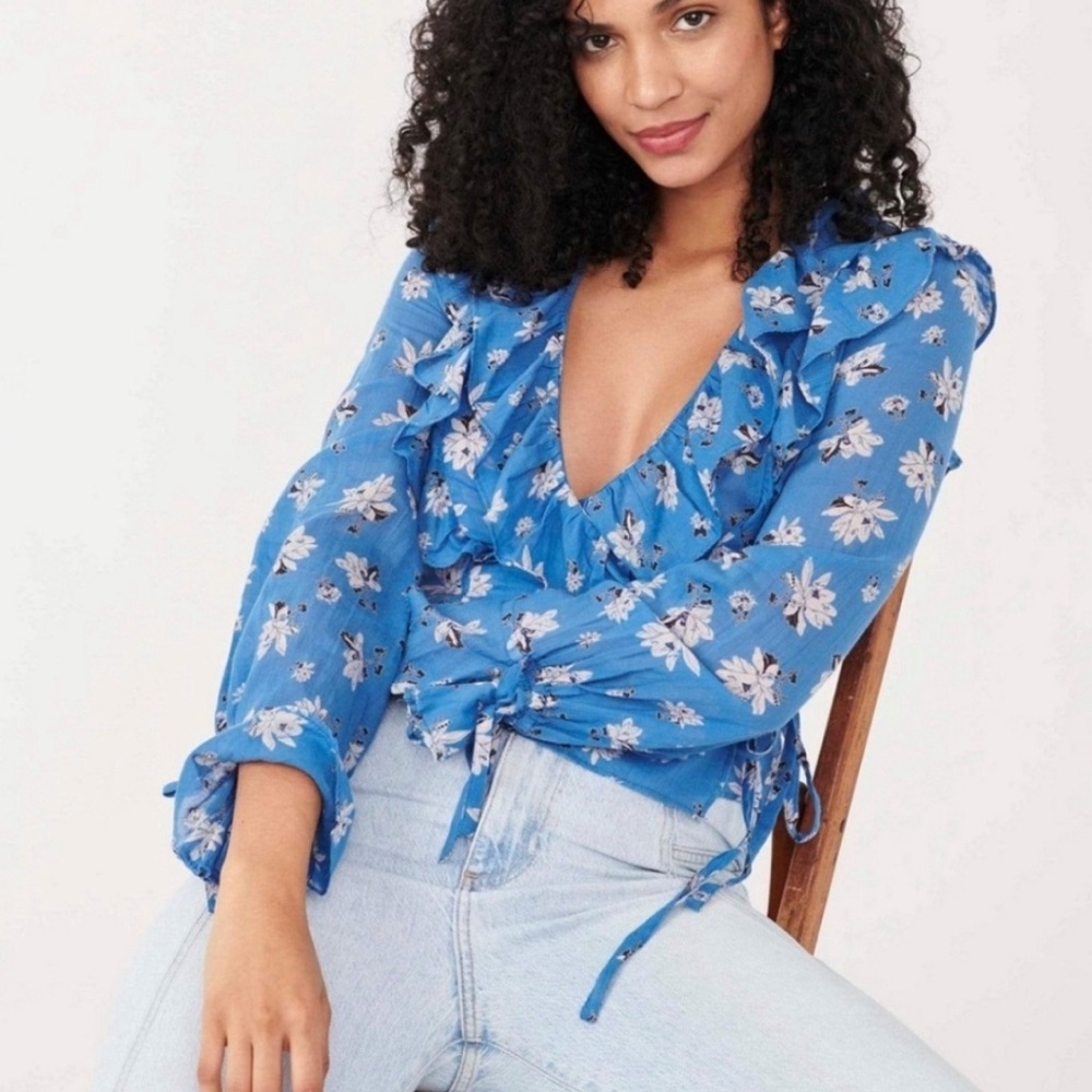 Free People Amanda Ruffle Top Blue Floral Size M